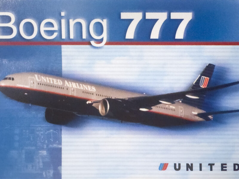 United Set 1 Boeing 777
